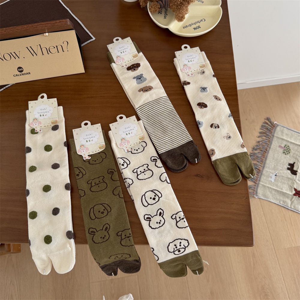 Toe Sock Split - 犬のイラスト入り足袋型シームレスミッドカーフソックス、かわいい和風ミッドカーフコットンルーズソックス（女性用）
