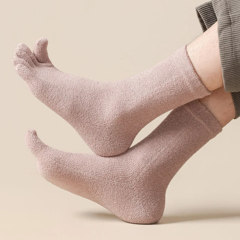 6足入り、厚手のサーマル素材を使用した、指が分かれた靴下。男 - Toe Sock Split のレビューと価格